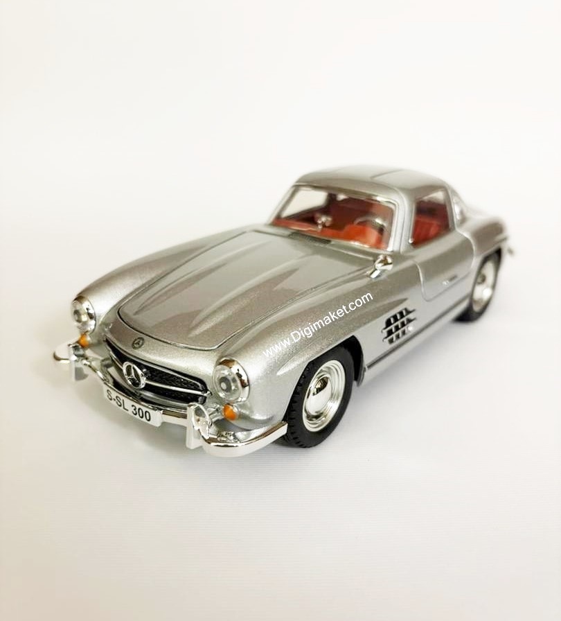 مرسدس بنز SL300 گالوینگ نقره ای