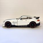 مرسدس بنز AMG GTR سفید - تصویر 2