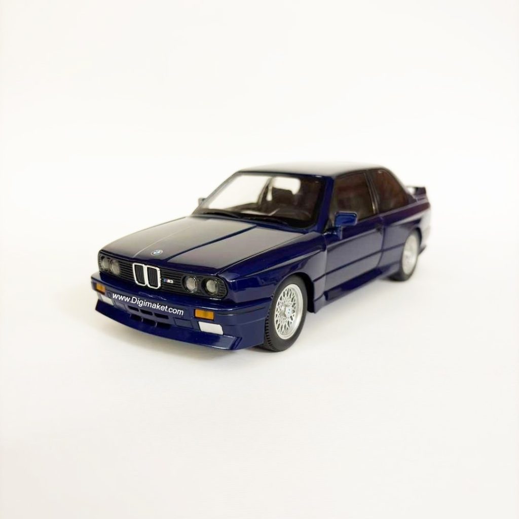 بی ام و M3 سرمه ای