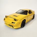 مزدا RX-7 زرد